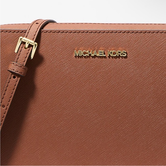 NWT Michael Kors Jet Set Large Saffiano Leather Crossbody Bag - Picture 3 of 5